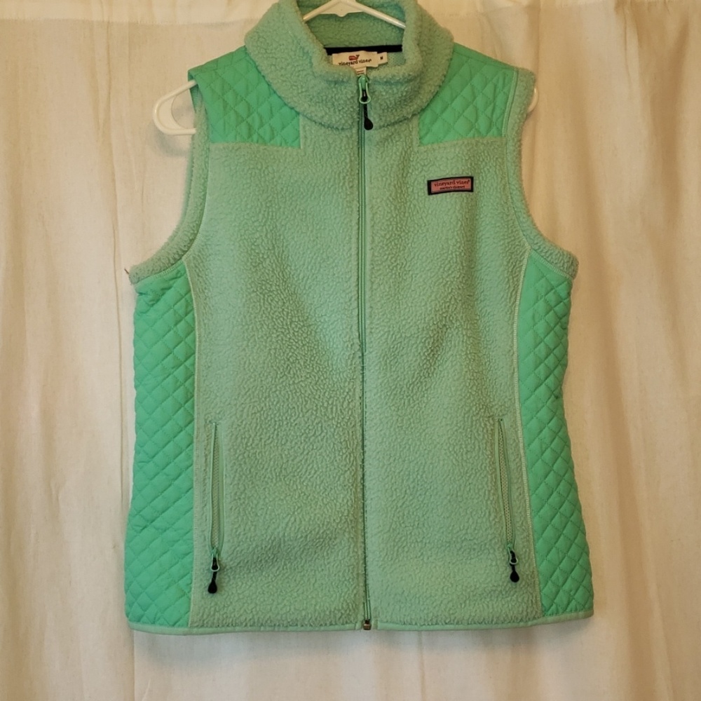 Vineyard Vines Sherpa vest